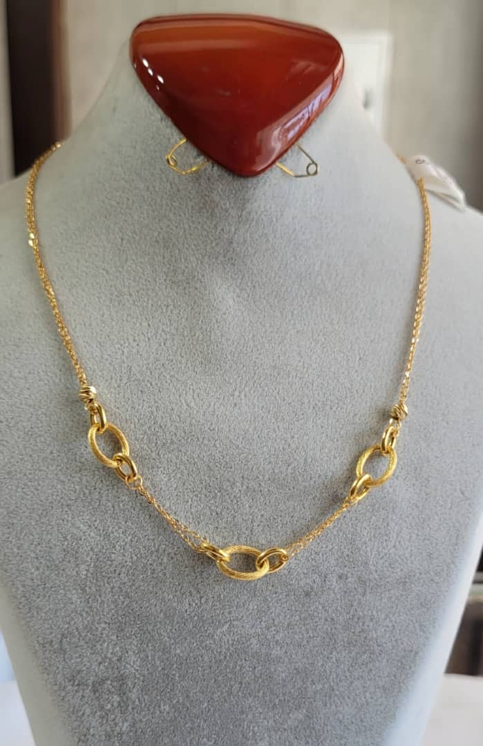 انواع گردنبند و آویز طلای زیبا و خاص